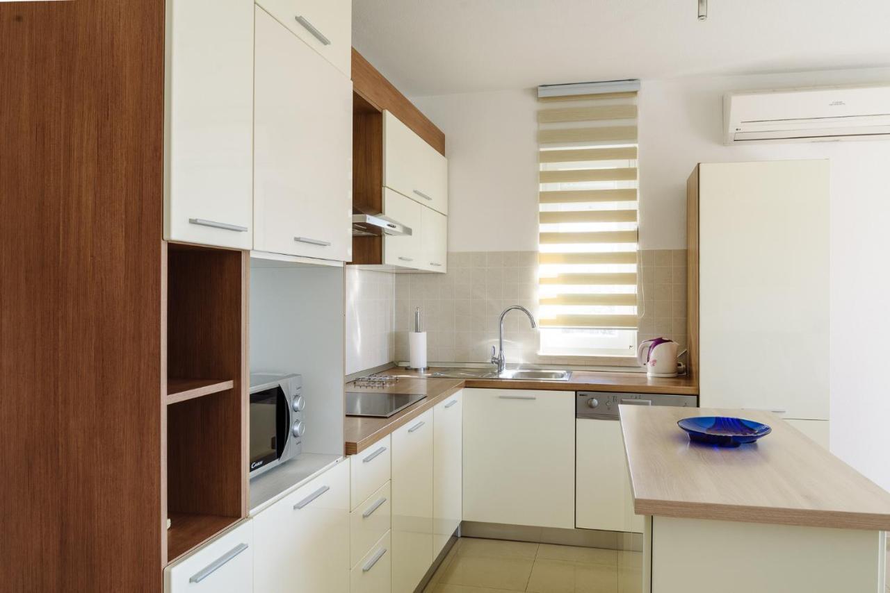 Apartman Niko Kaštela Exterior foto