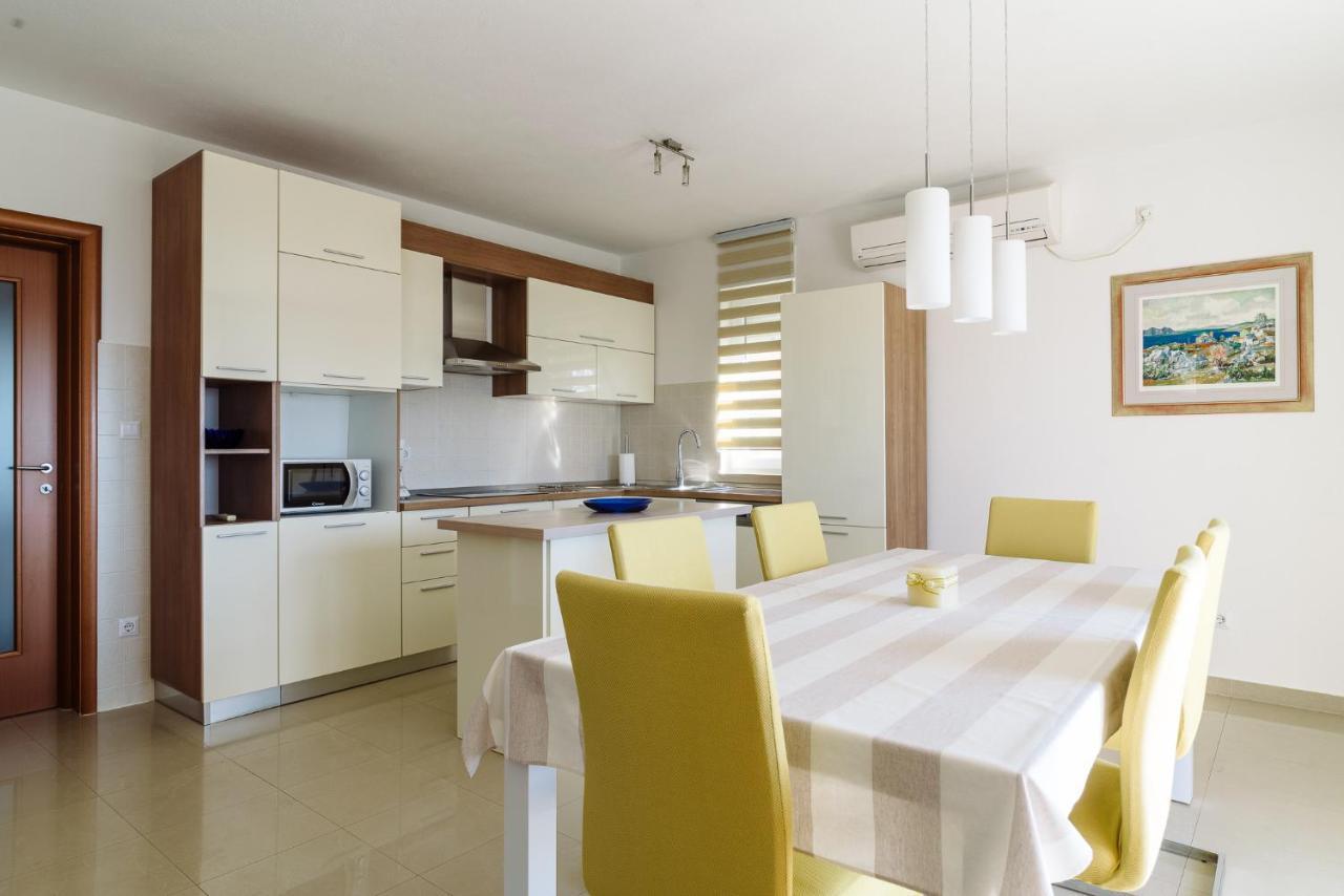 Apartman Niko Kaštela Exterior foto