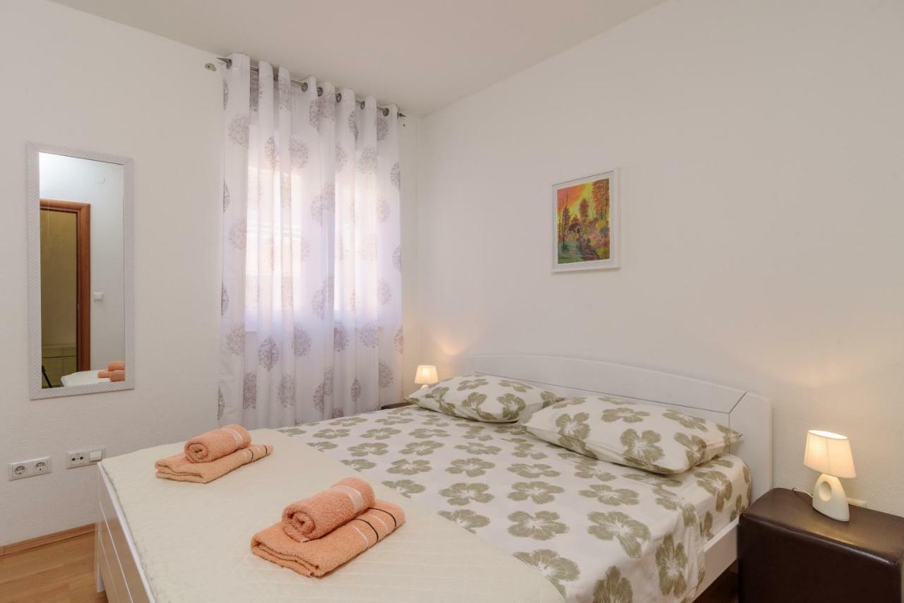 Apartman Niko Kaštela Exterior foto